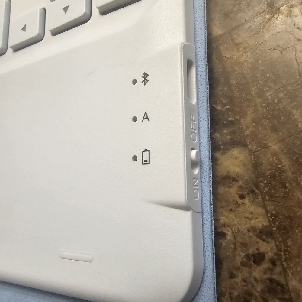 Bluetooth Keyboard Casefor Tablet - Picture 14 of 15
